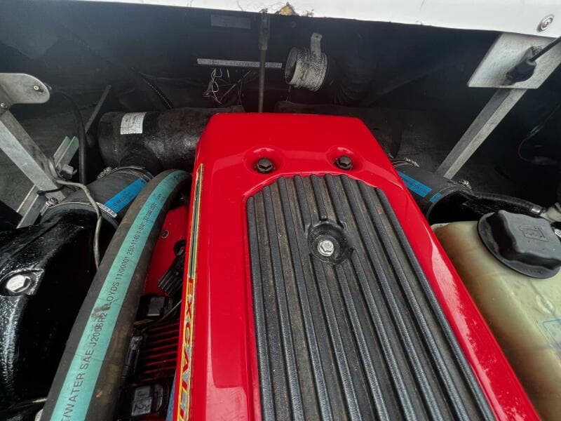 2005 Correct Craft Air Nautique 226