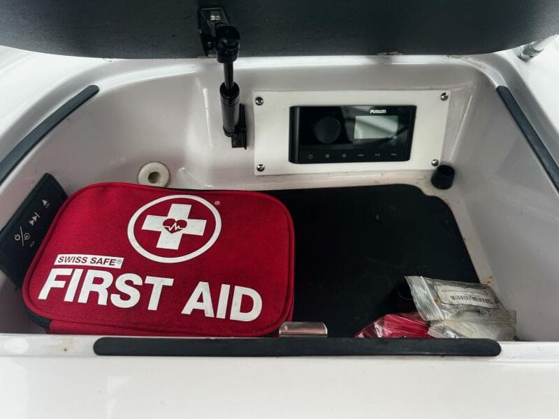 2005 Correct Craft Air Nautique 226