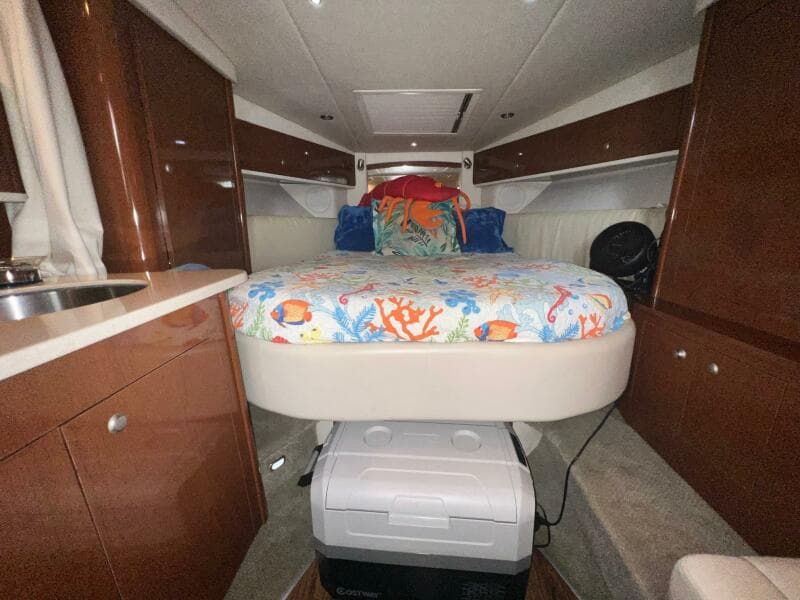 2008 Sea Ray 330 Sundancer