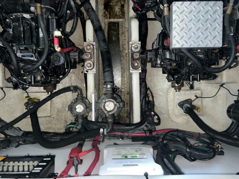 2008 Sea Ray 330 Sundancer