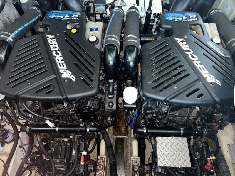 2008 Sea Ray 330 Sundancer