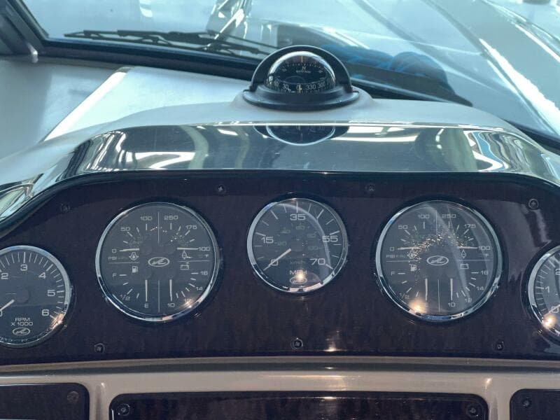 2008 Sea Ray 330 Sundancer