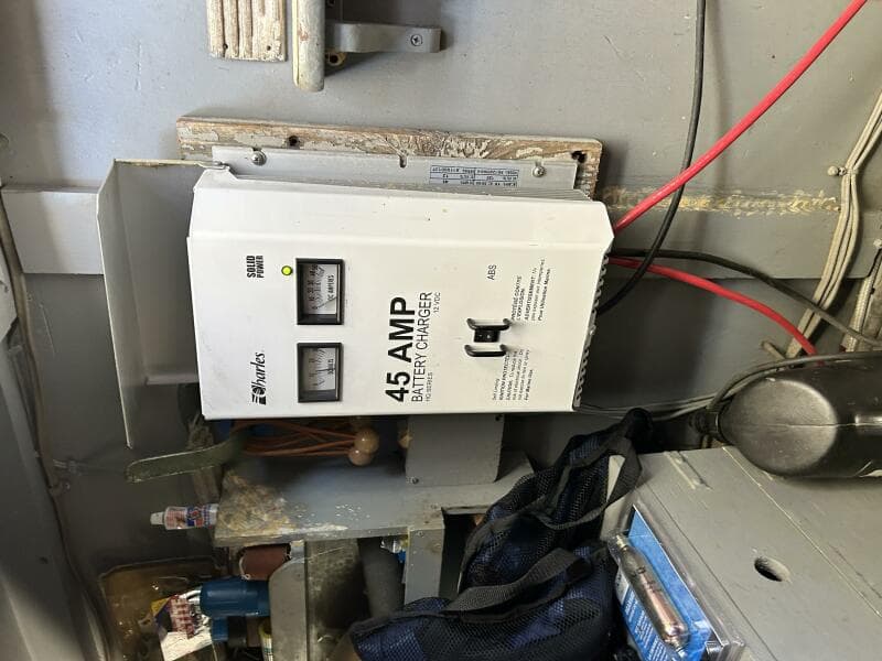 1962 Matthews 42 Double Cabin