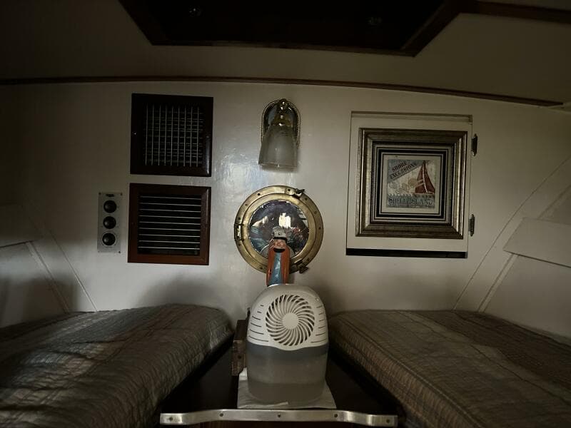 1962 Matthews 42 Double Cabin