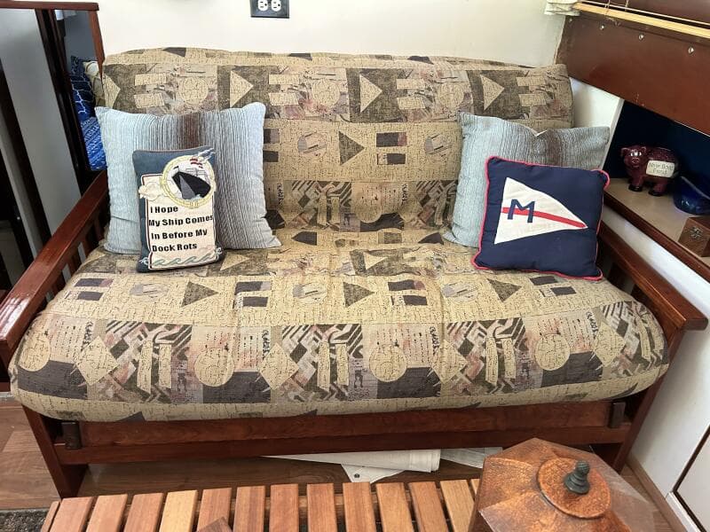 1962 Matthews 42 Double Cabin