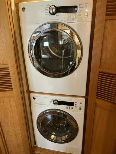 2019 Kadey-Krogen 52