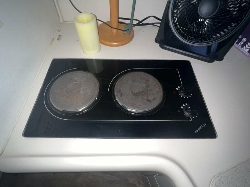 1997 Cruisers Yachts 3575