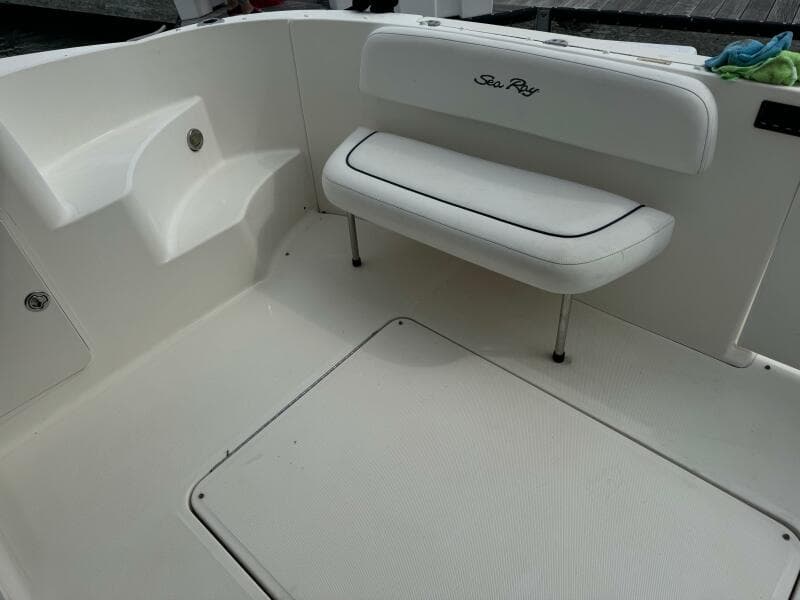 2007 Sea Ray Sedan Bridge