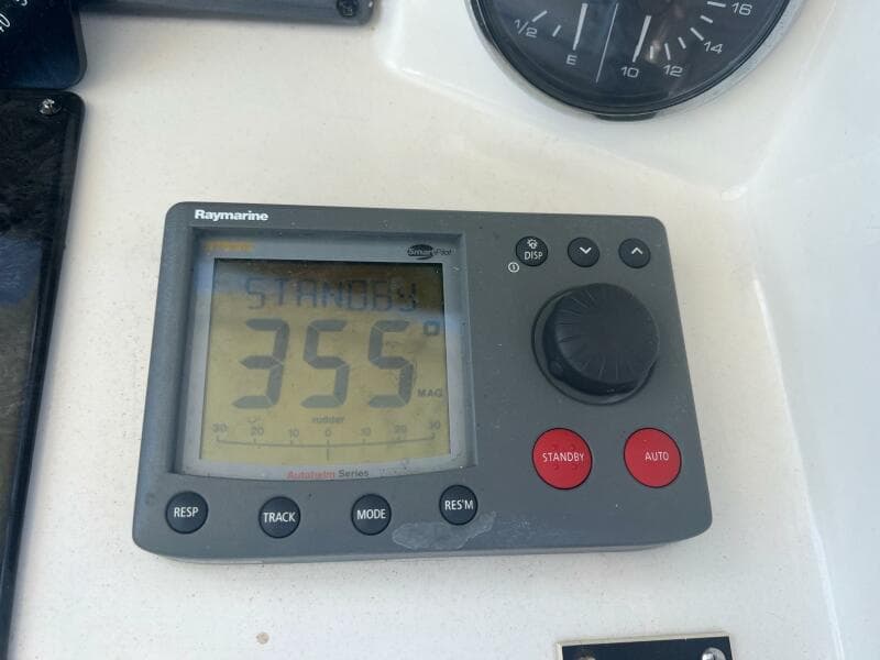 2007 Sea Ray Sedan Bridge