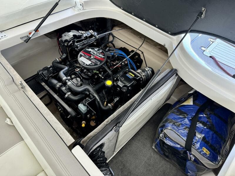 2008 Bryant 210 Bowrider