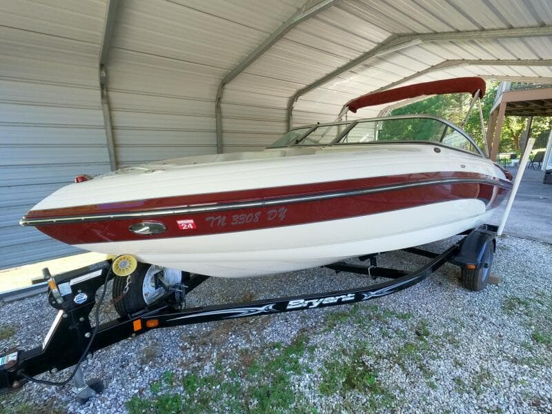 2008 Bryant 210 Bowrider