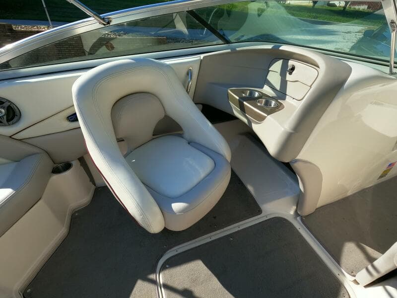 2008 Bryant 210 Bowrider