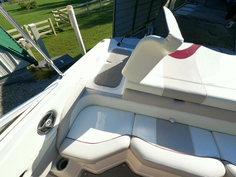 2008 Bryant 210 Bowrider
