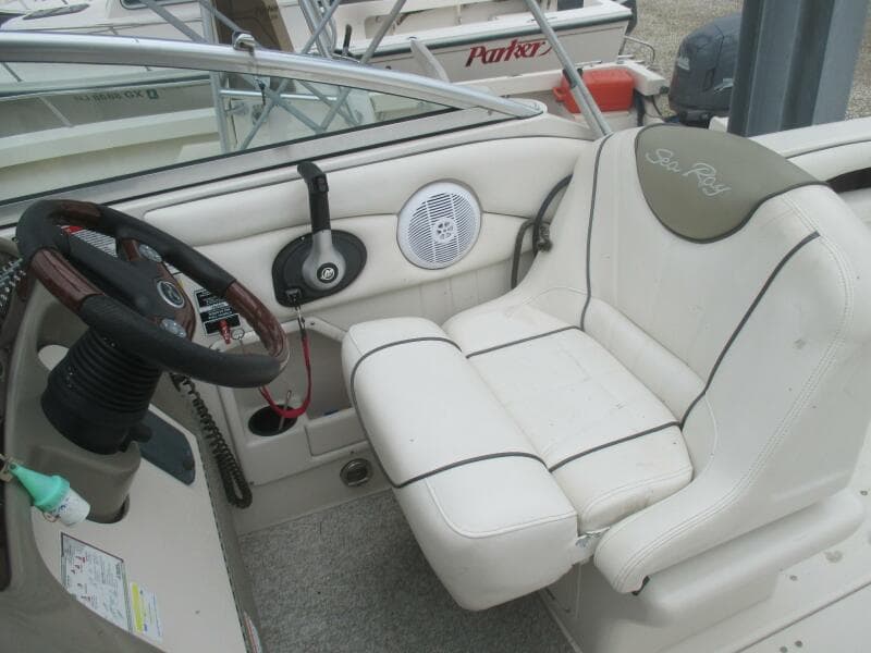 2007 Sea Ray 250 Amberjack