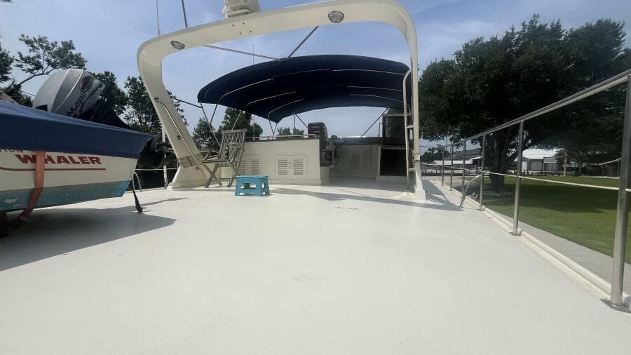 1986 Marine Trader Med Yacht 62 Yachtfish