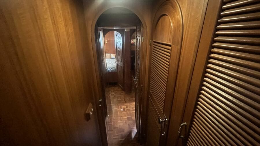 1986 Marine Trader Med Yacht 62 Yachtfish