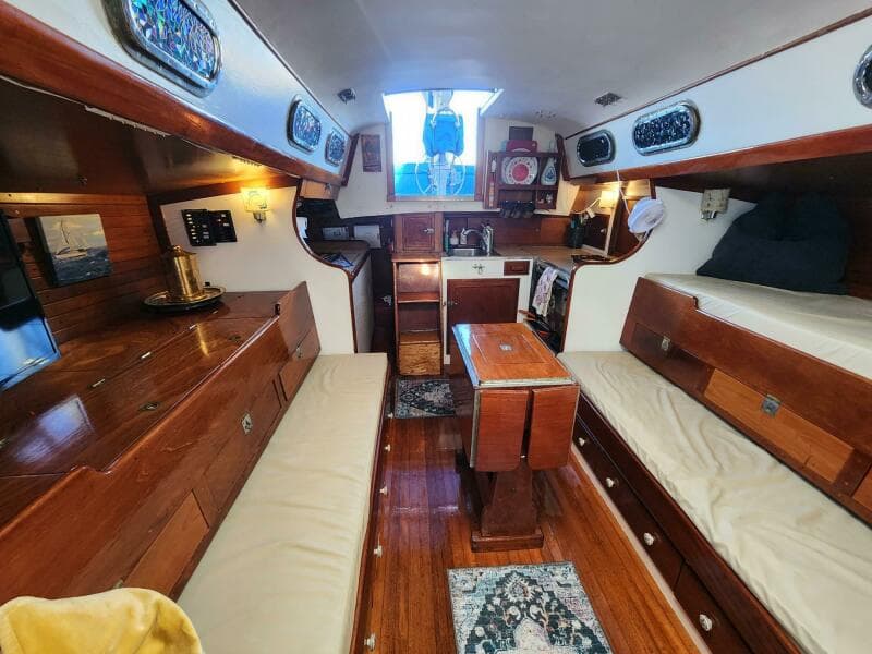 1961 Hinckley Bermuda 40