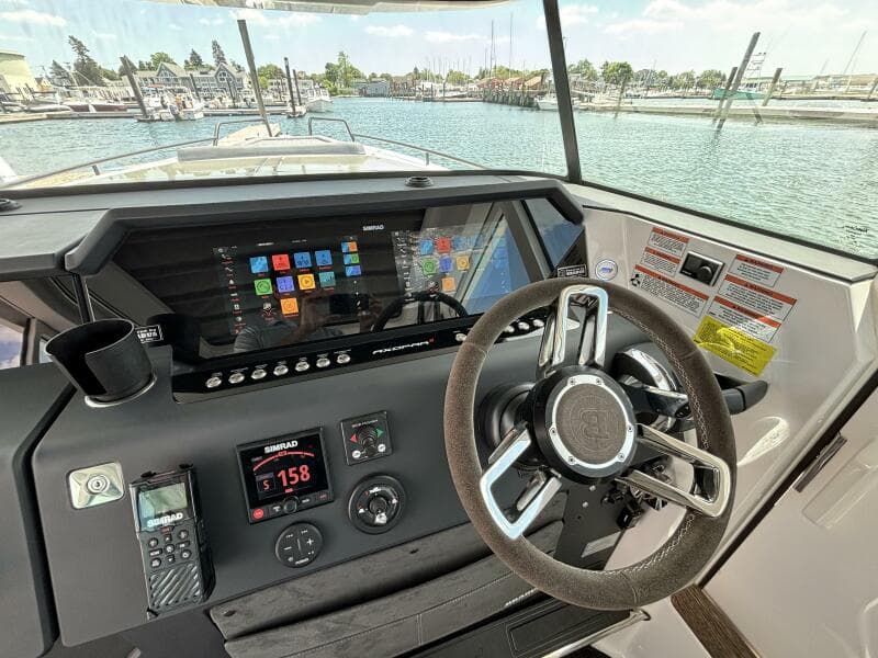 2020 Axopar 37 XC - Photo 6