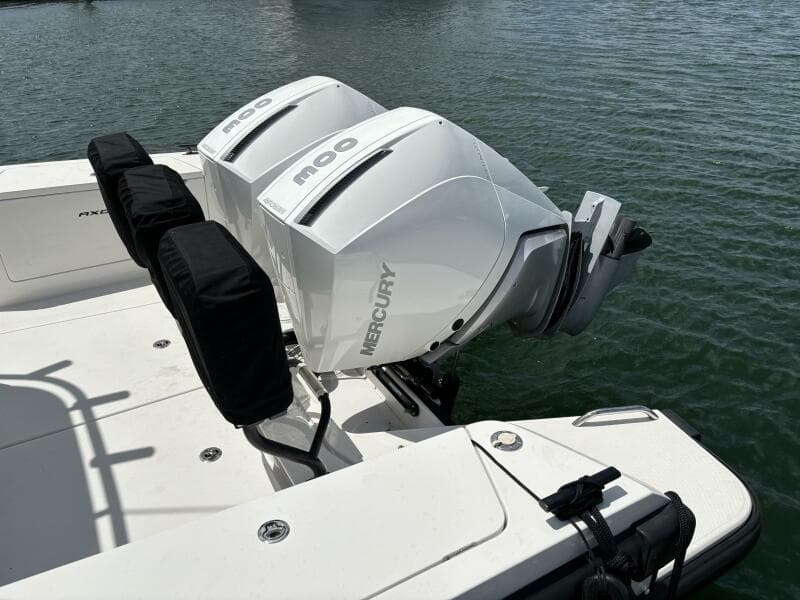 2020 Axopar 37 XC - Photo 5