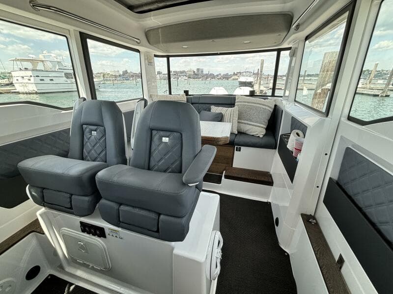 2020 Axopar 37 XC - Photo 8