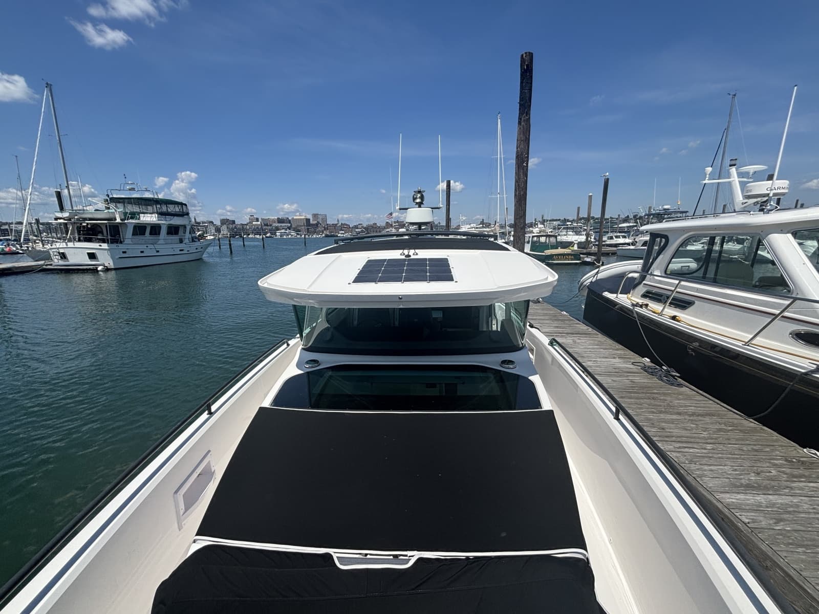 2020 Axopar 37 XC - Photo 6