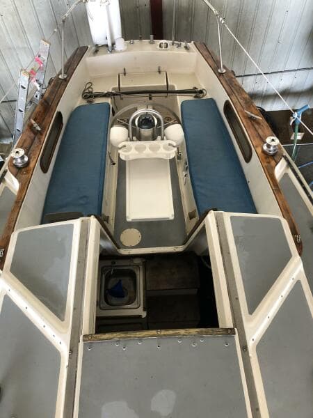 1977 Pearson 30 - Photo 19