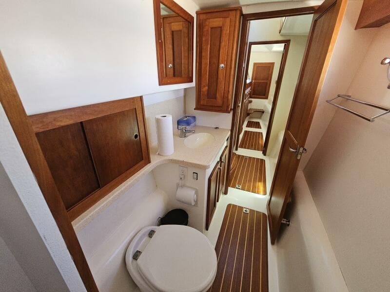 2012 Maine Cat Power Cat 47