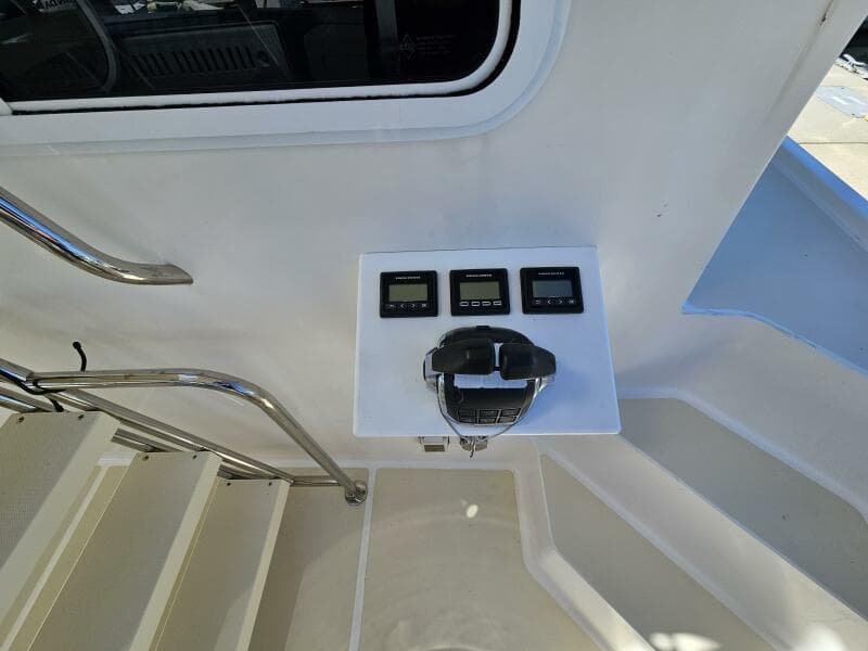 2012 Maine Cat Power Cat 47