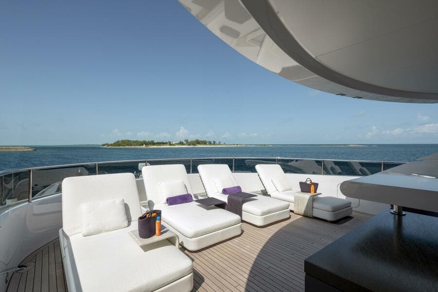 164' Heesen 2021 (ELA) Sundeck