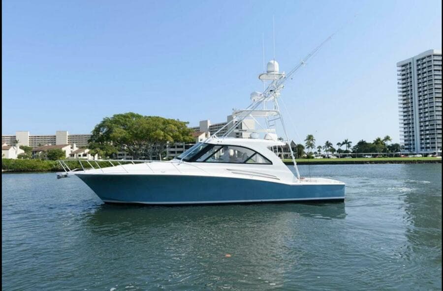 2015 Hatteras Express Sportfish