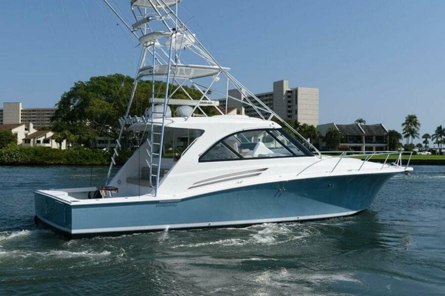 2015 Hatteras Express Sportfish