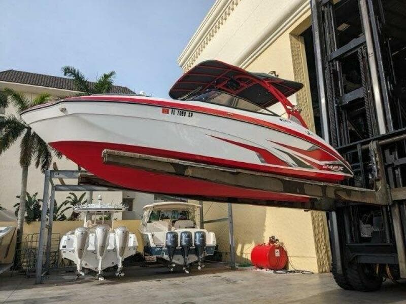 2020 Yamaha Boats 242X
