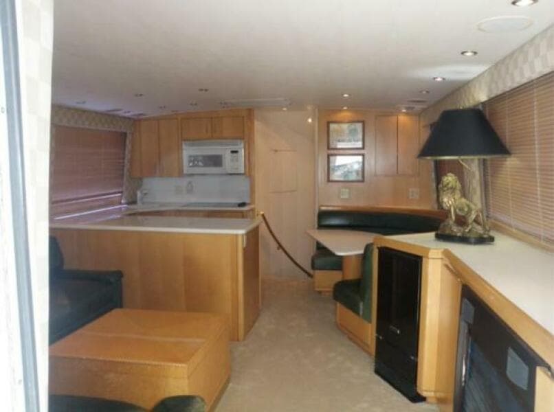 1998 Caterpillar Sportfish