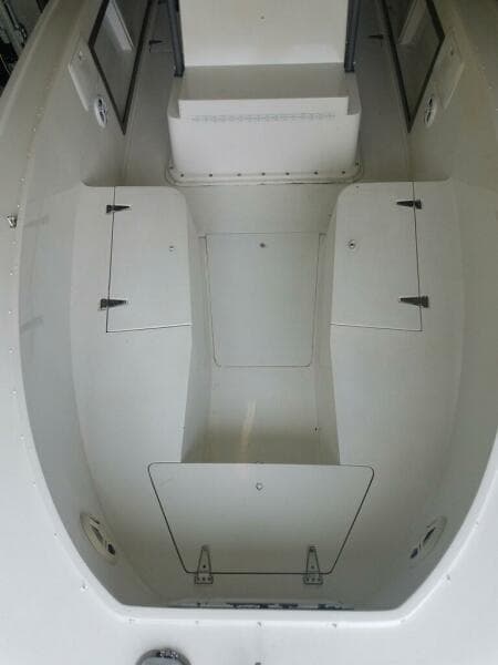 1988 Mako 261 Center Console