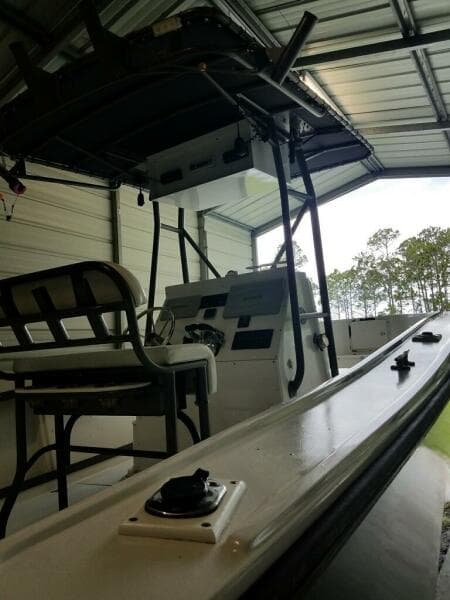 1988 Mako 261 Center Console