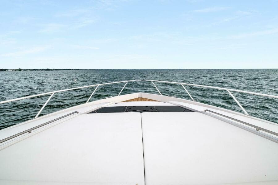 2022 Viking 75 Motor Yacht