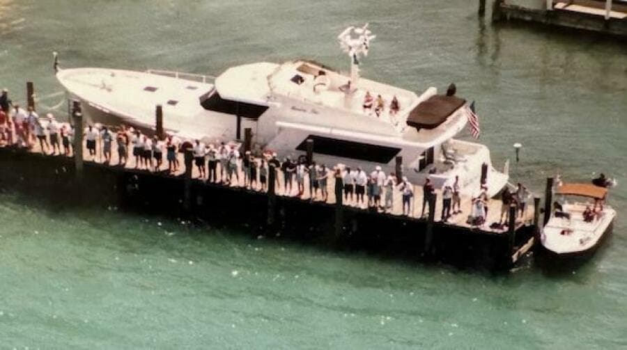 1990 Motor Yacht 70 Brata