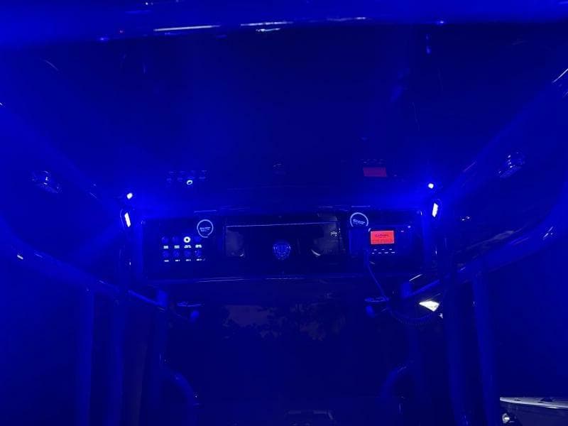 1996 Formula 382 SR-1