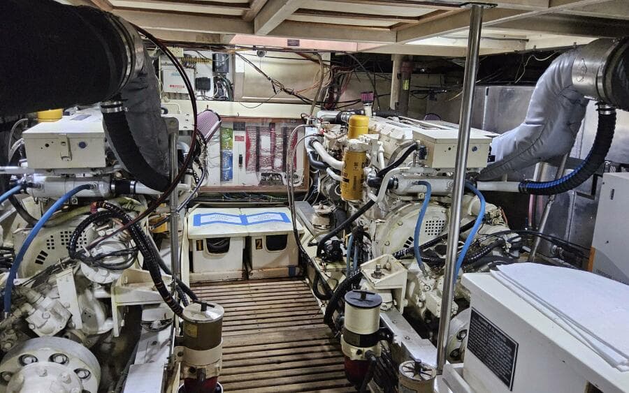 1997 Grand Banks Europa