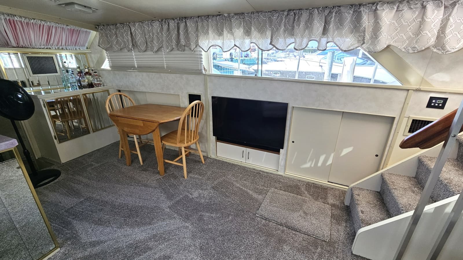 1971 Chris-Craft 47 Commander - Photo 18