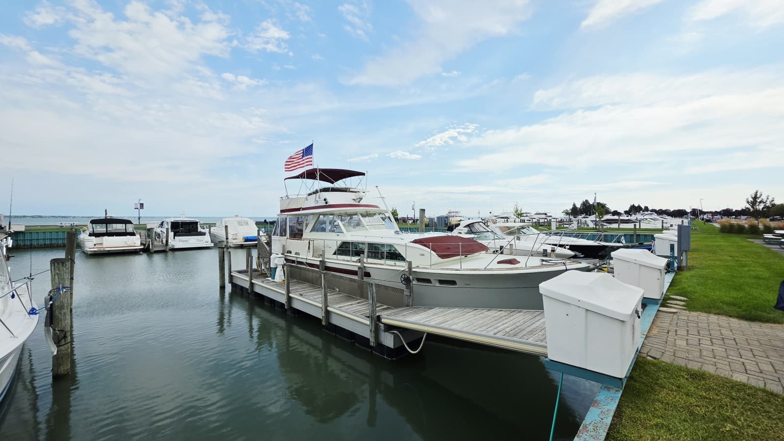 1971 Chris-Craft 47 Commander - Photo 7