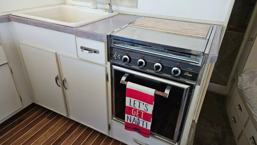 1971 Chris-Craft 47 Commander