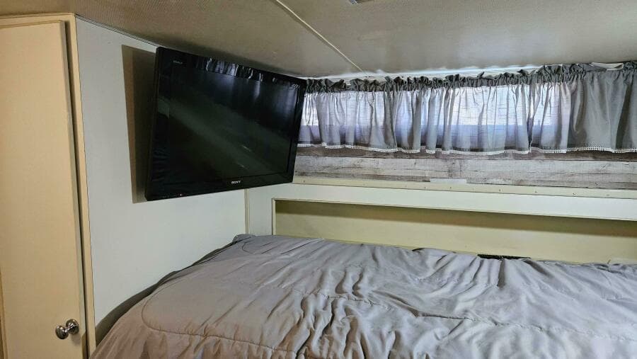 1971 Chris-Craft 47 Commander