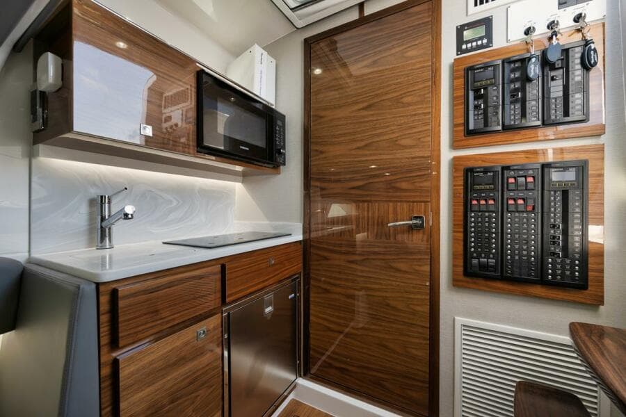 2023 Valhalla Boatworks V-46