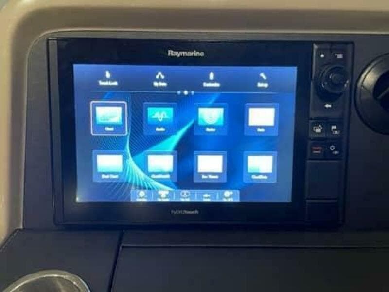 2017 Sea Ray 460 Sundancer