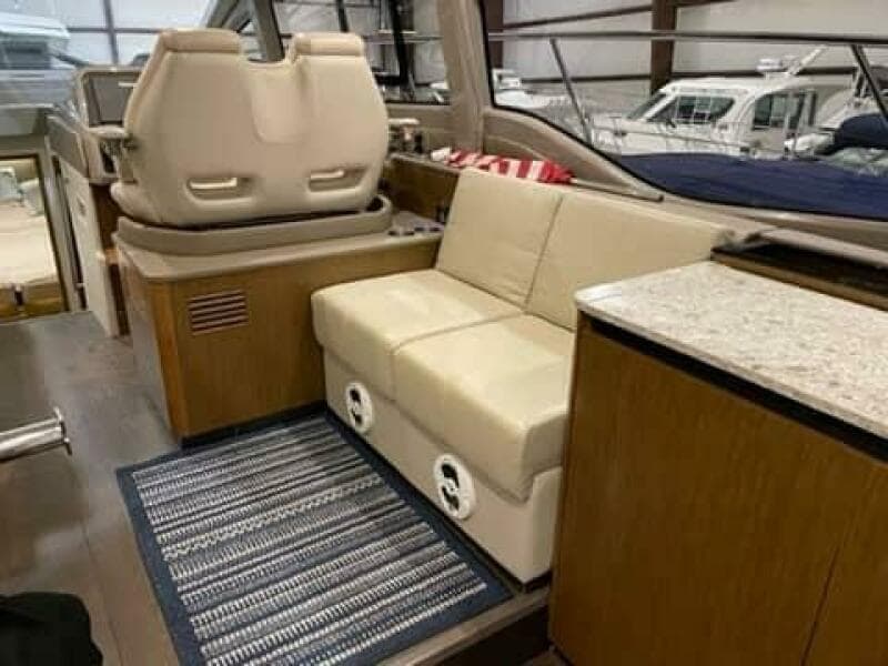 2017 Sea Ray 460 Sundancer