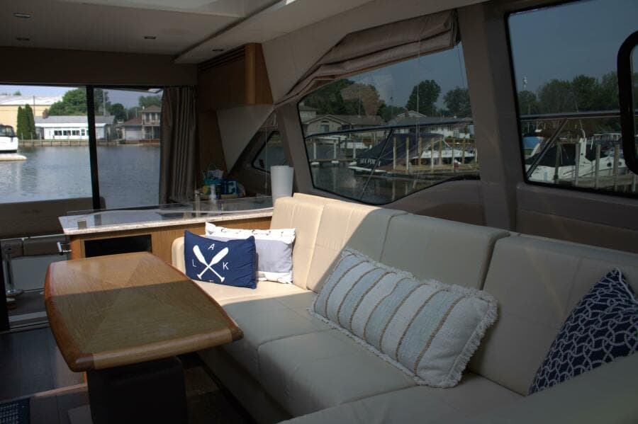 2017 Sea Ray 460 Sundancer