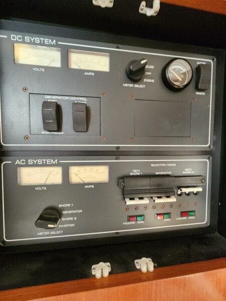 2004 Tiara Yachts 38 Open