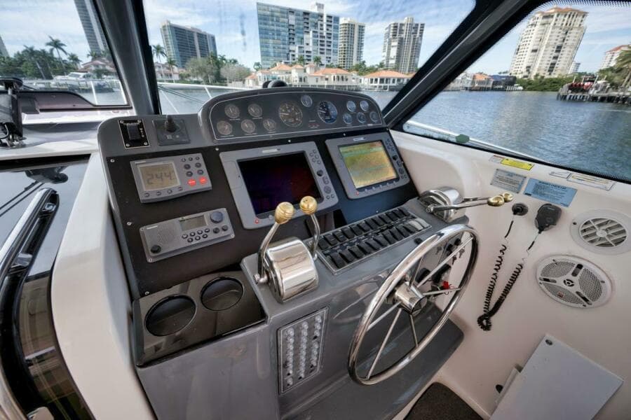 2004 Tiara Yachts 38 Open