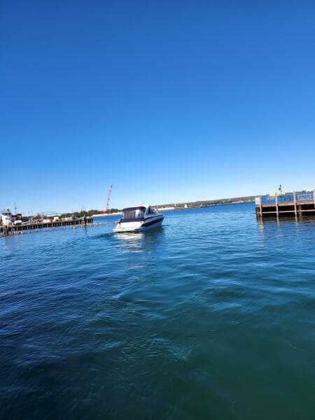 2008 Crownline 340 Cruiser